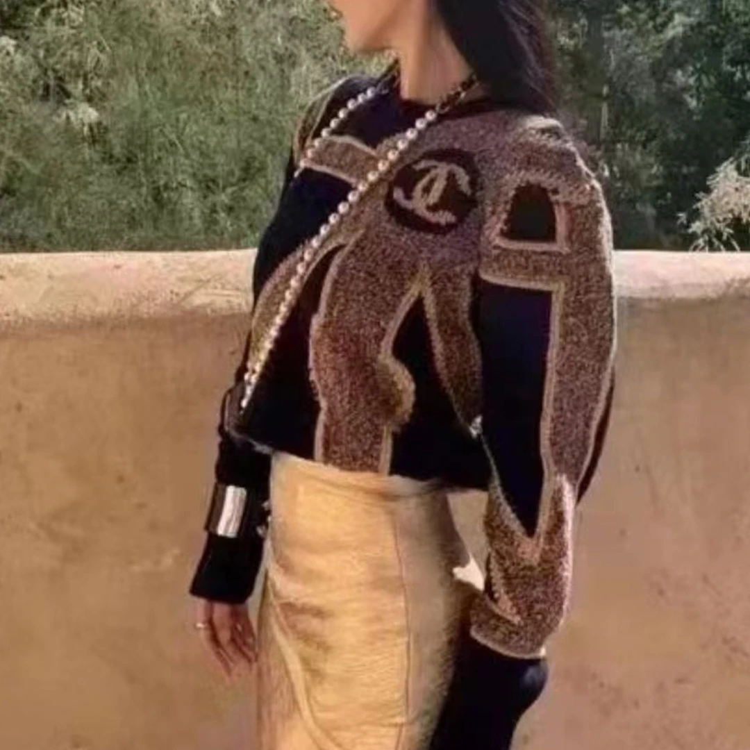 未使用 Chanel/香奈儿 深蓝色金线经典logo针织衫
