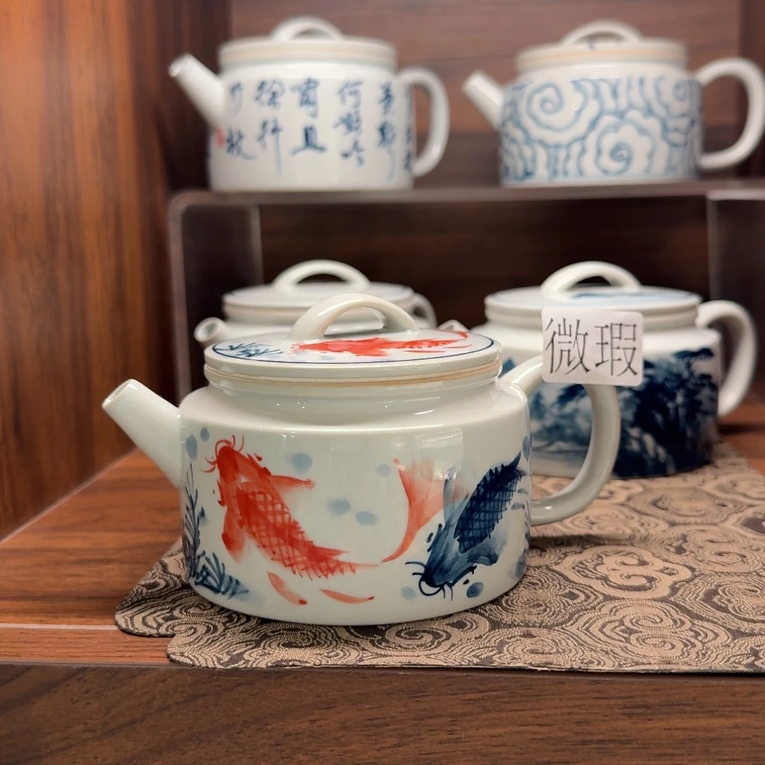 釉下手绘茶具微瑕