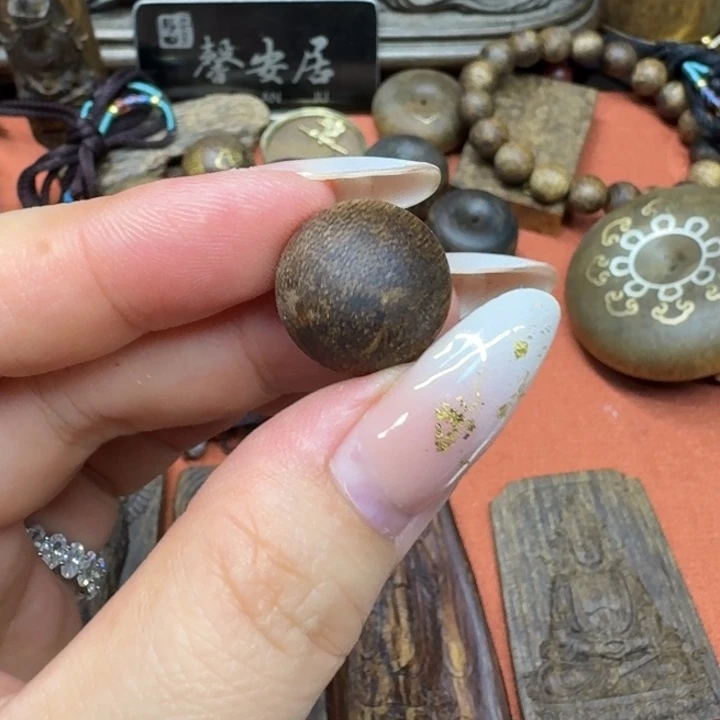 大叶紫檀（黑酸枝木类）