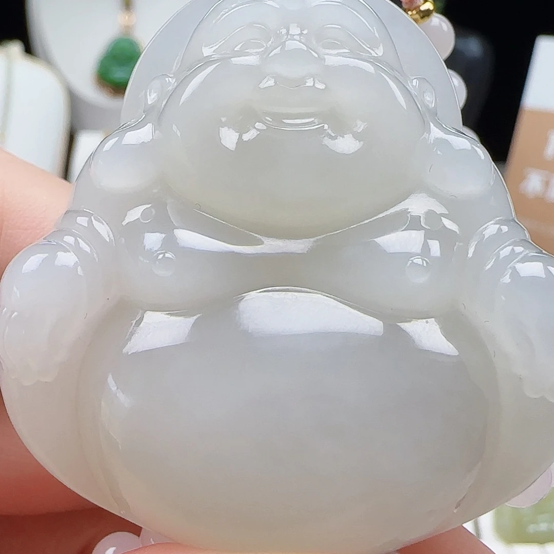 和田玉18K金镶嵌颈饰