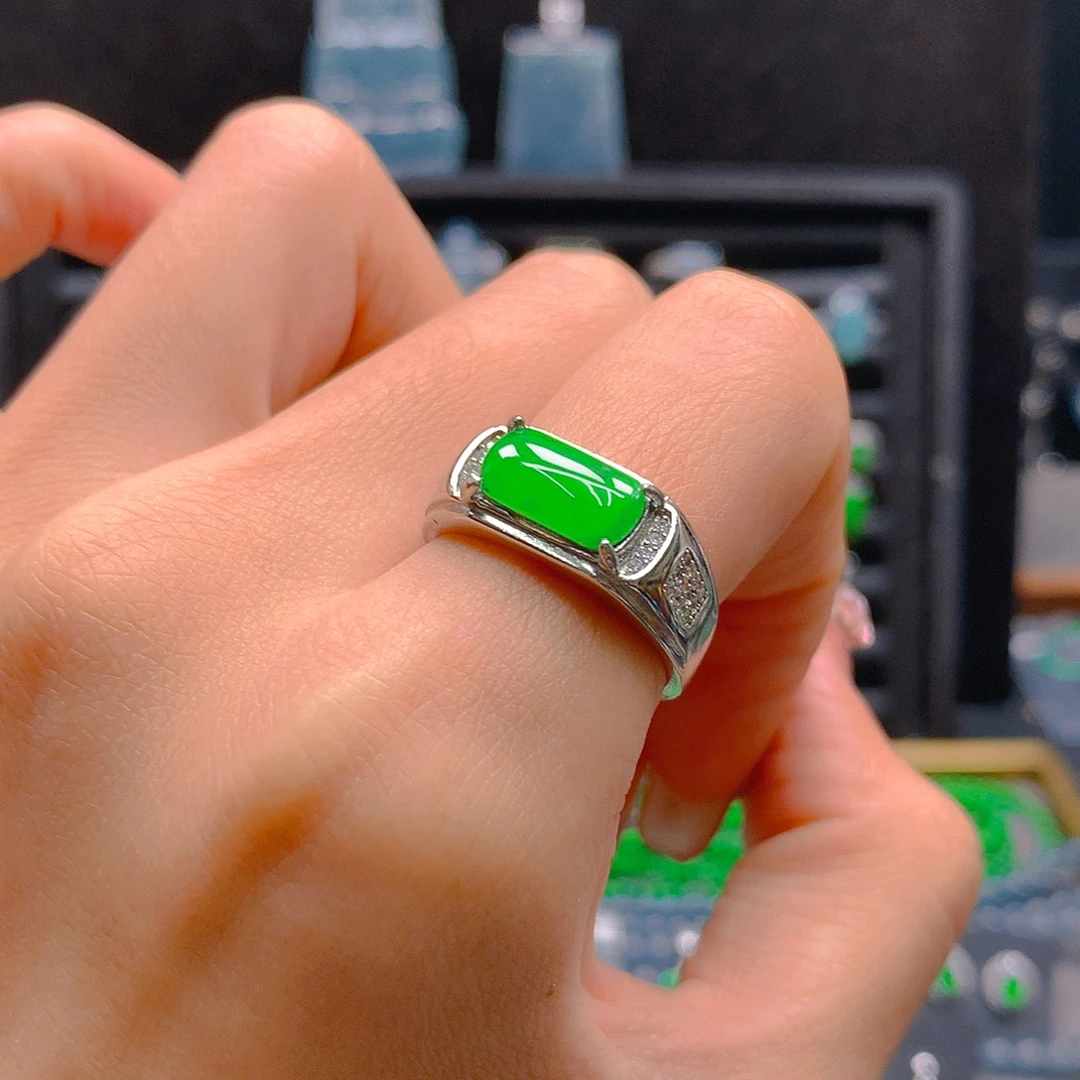 未镶嵌翡翠耳饰天然翡翠