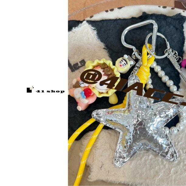 B无编号 布宝宝小妮子银色五角星钥匙扣