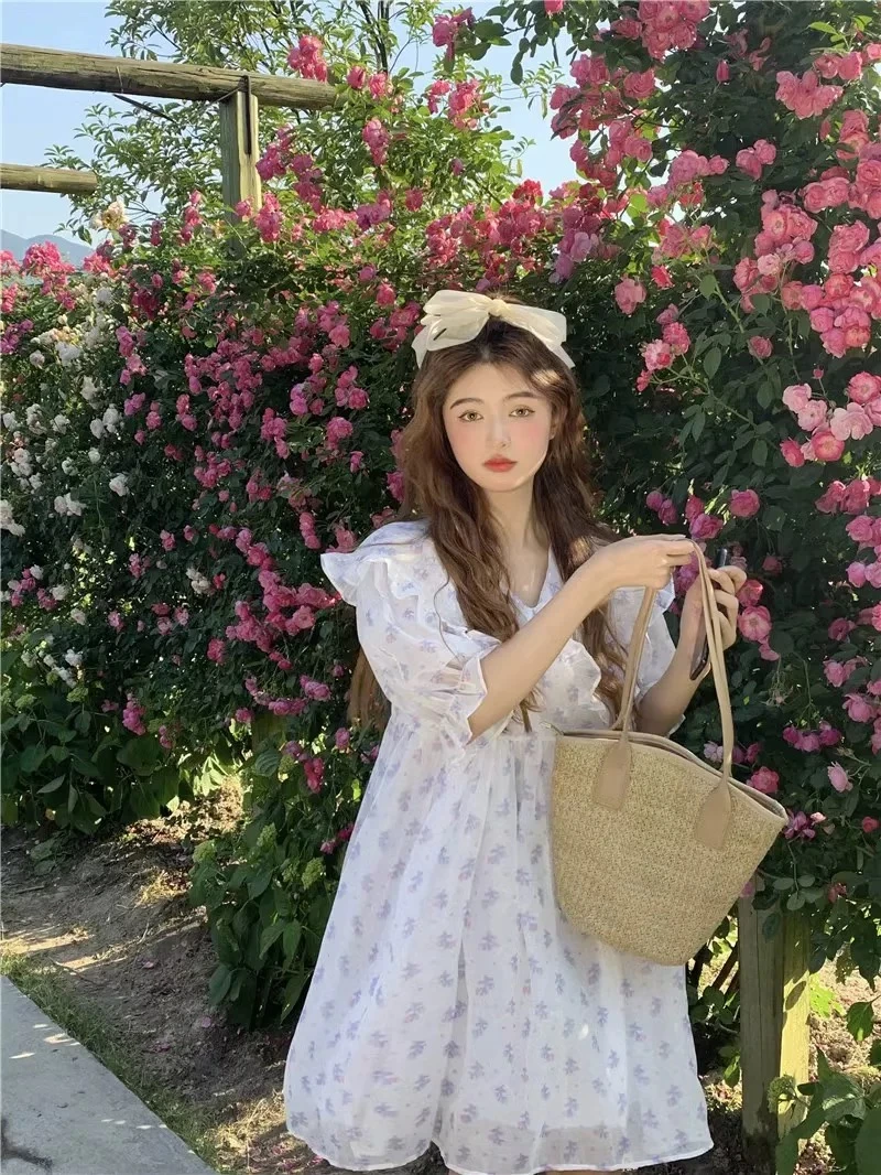 法式别致碎花立体娃娃领甜美减龄宽松连衣裙女