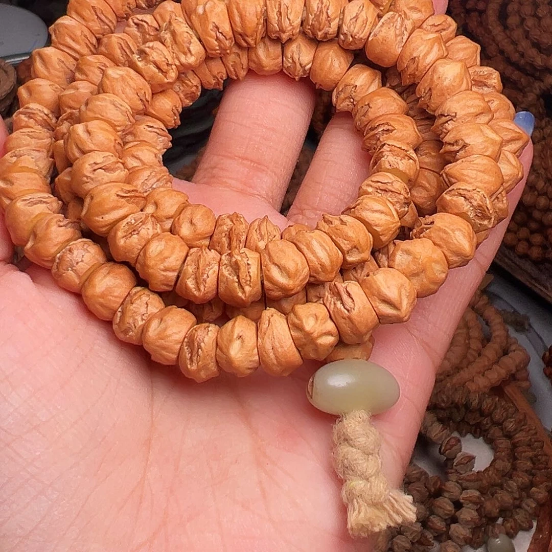 琳***月柏香籽/百香籽吊坠