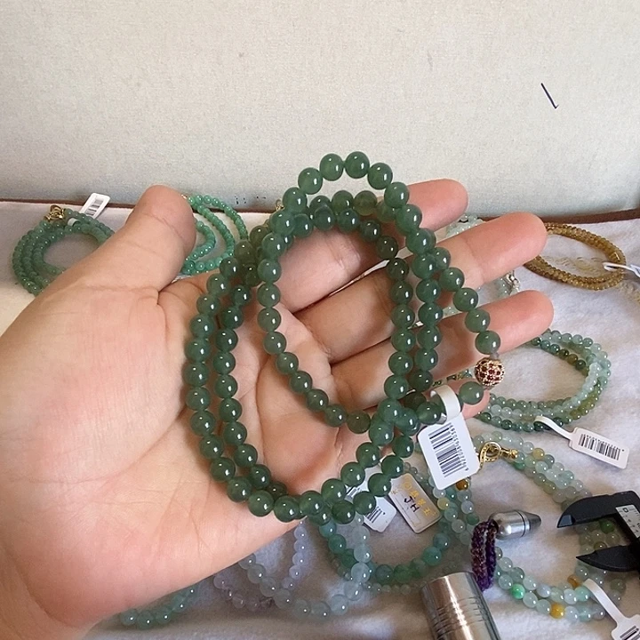 未镶嵌定制翡翠卡7