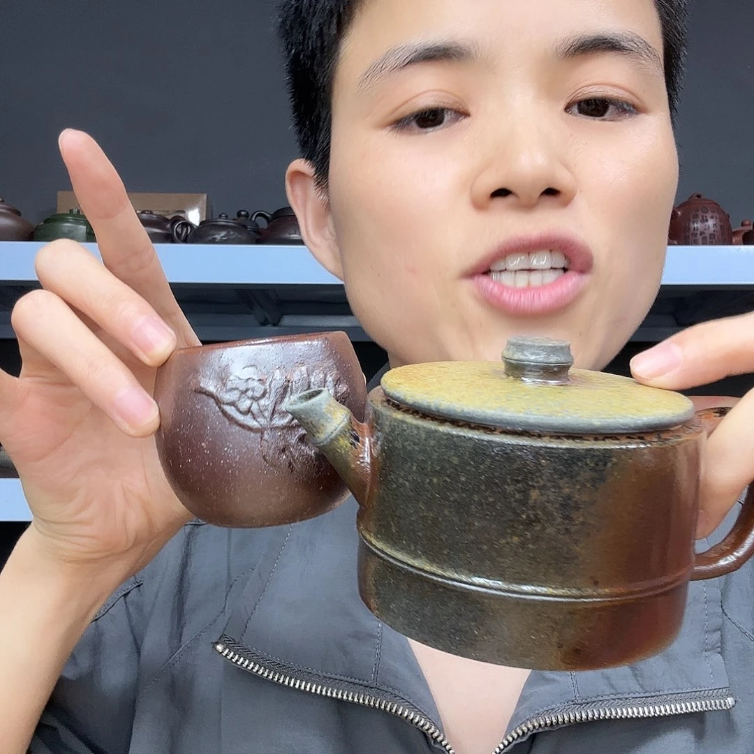 茶壶底槽青民间手艺人全手工制作