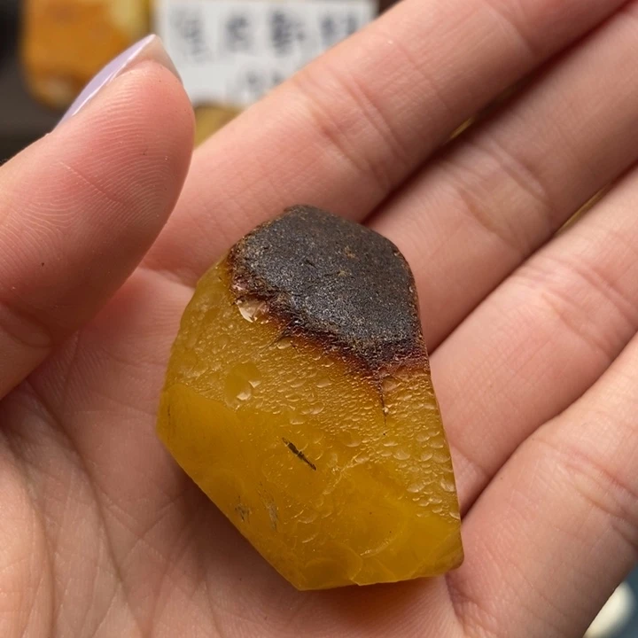 拾***利定制琥珀未镶嵌蜜蜡
