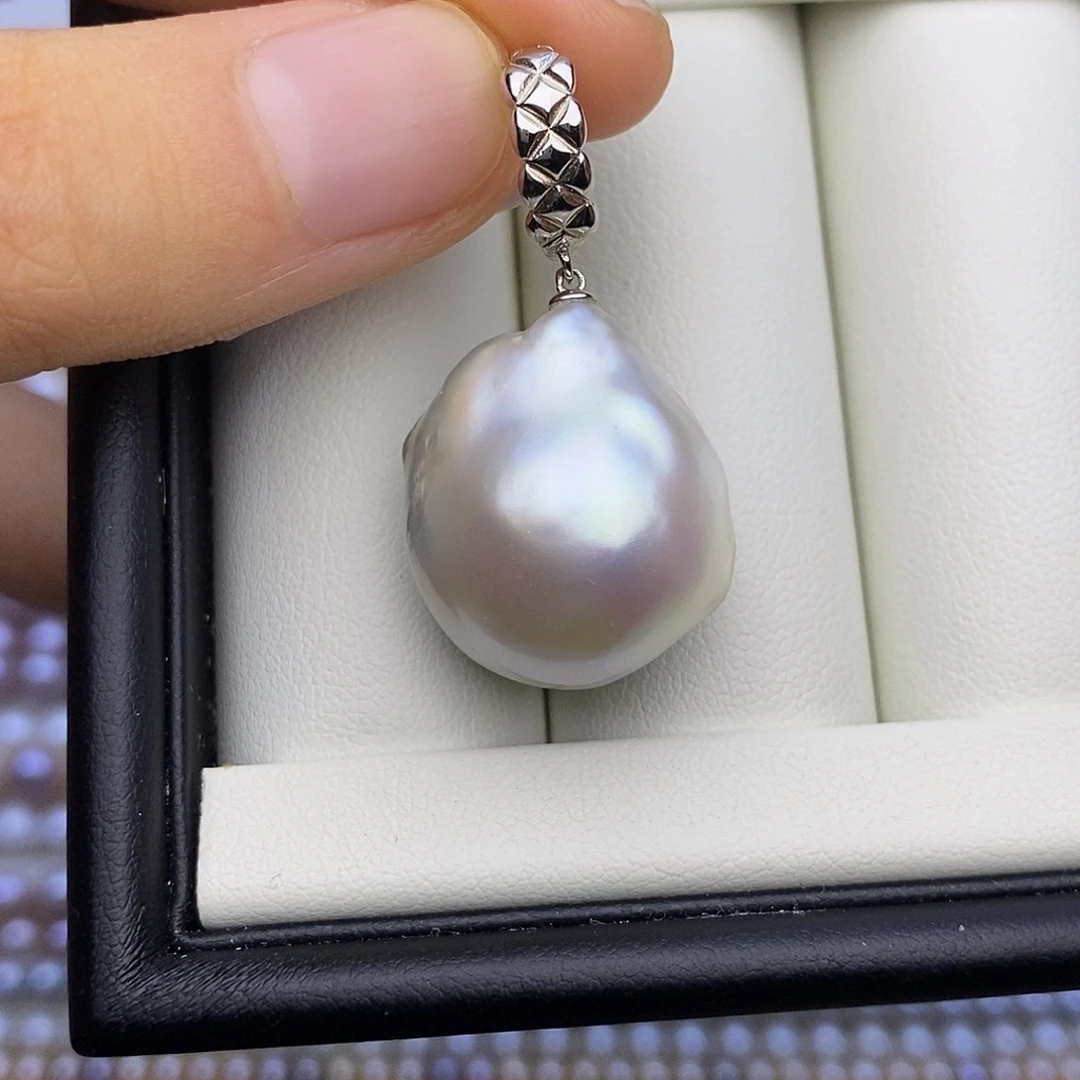 银S925镶嵌淡水珍珠颈饰