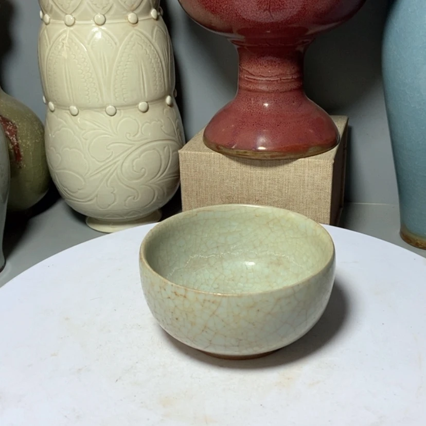 【闪购商品】摆件宝****》宋官窑杯子一个