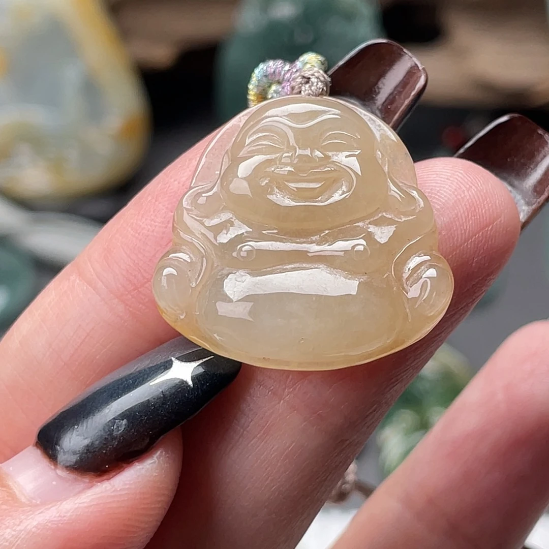 翡翠未镶嵌颈饰佛公