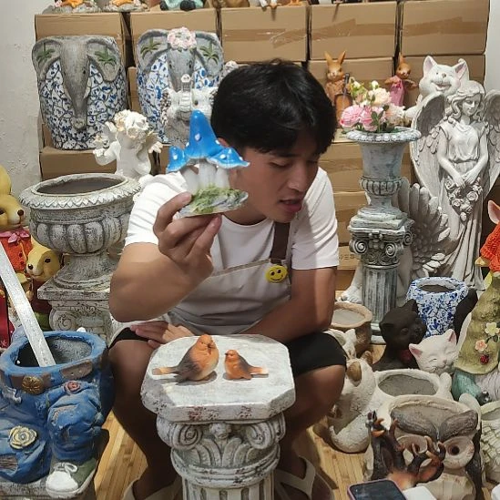 合成树脂蘑菇摆件