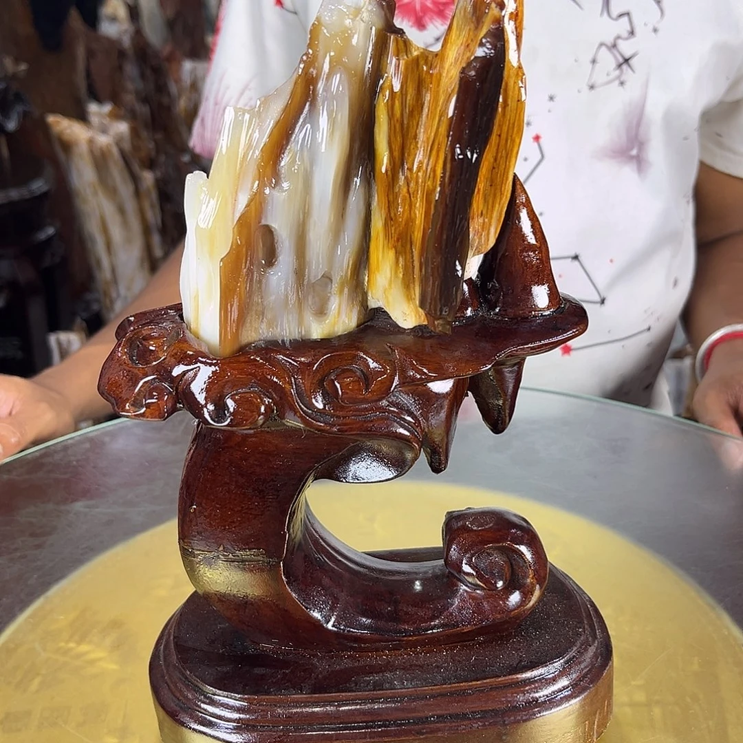 未镶嵌珠宝奇石硅化玉