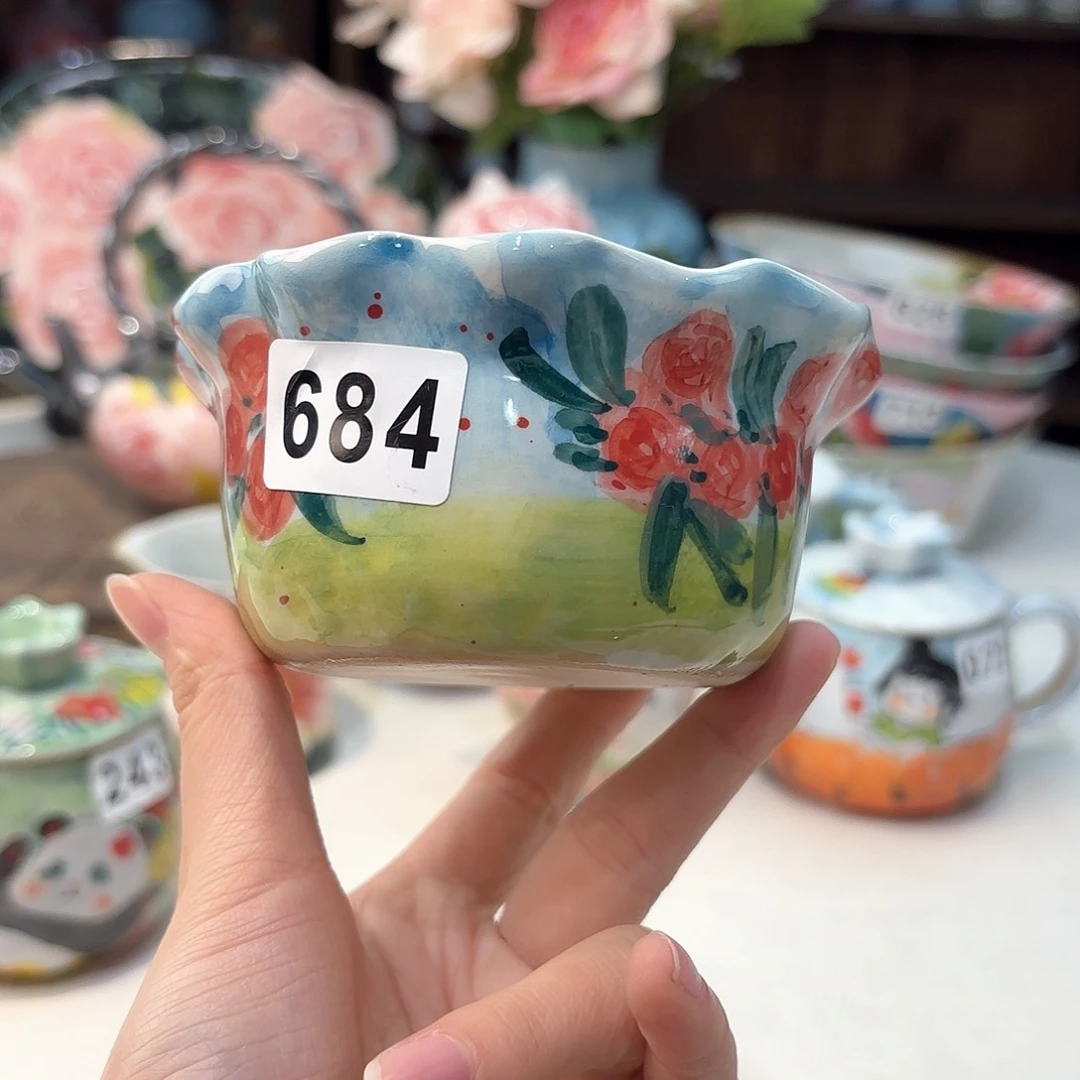 瓷片兔兔好可爱呀打