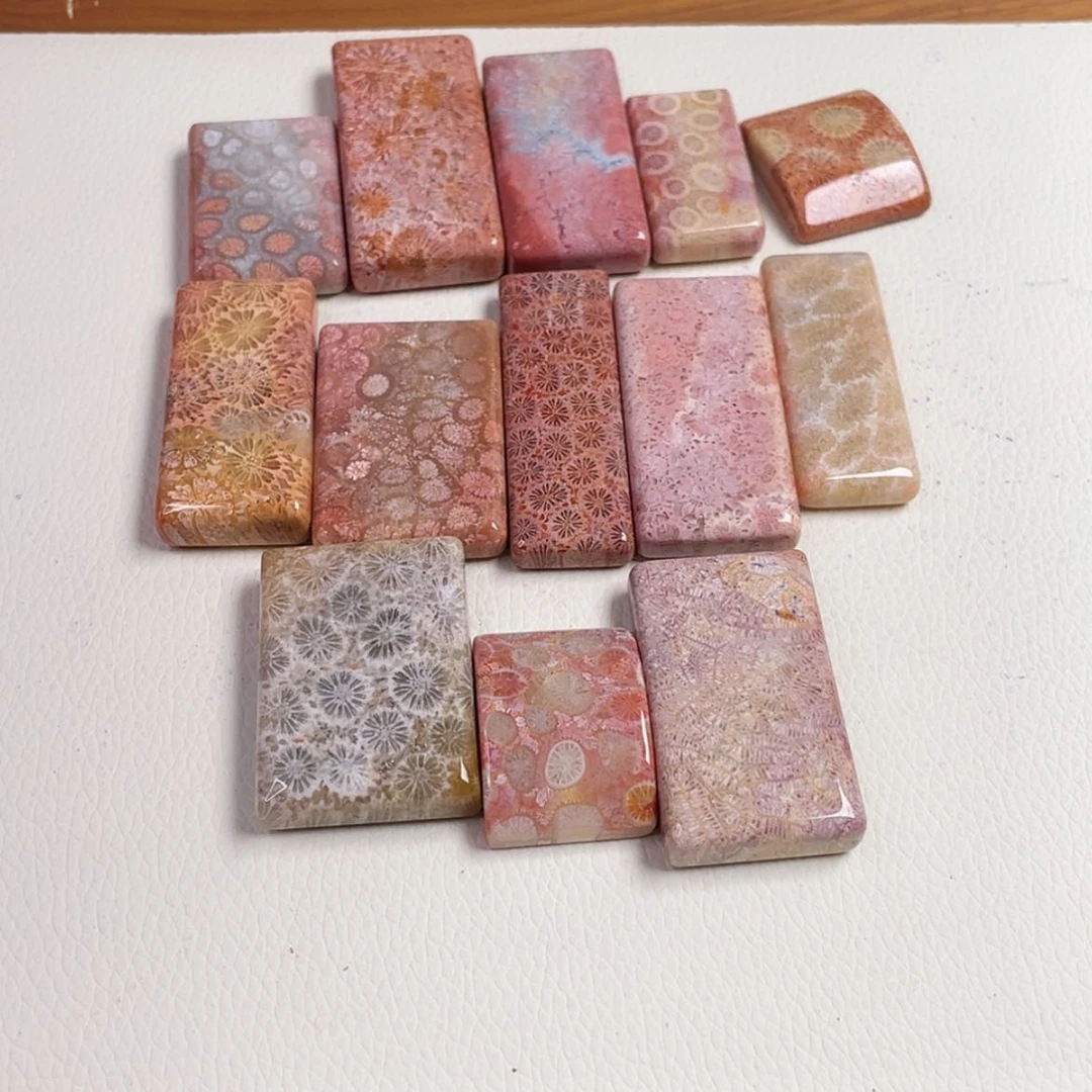 【闪购商品】未镶嵌吊坠(赠链)硅化玉J***y