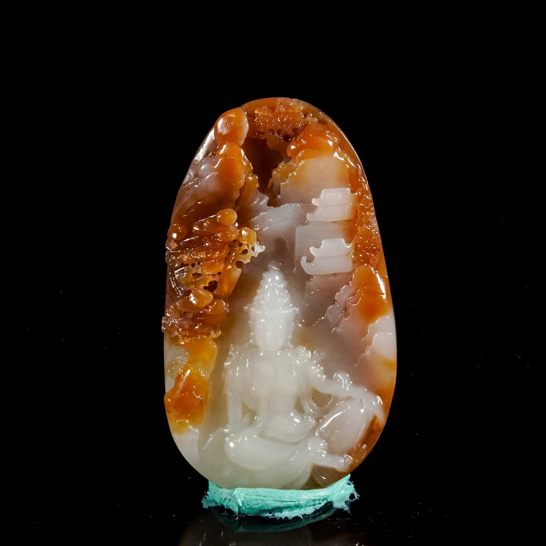 LOT.027和田玉巧雕上水人物牌/X2847