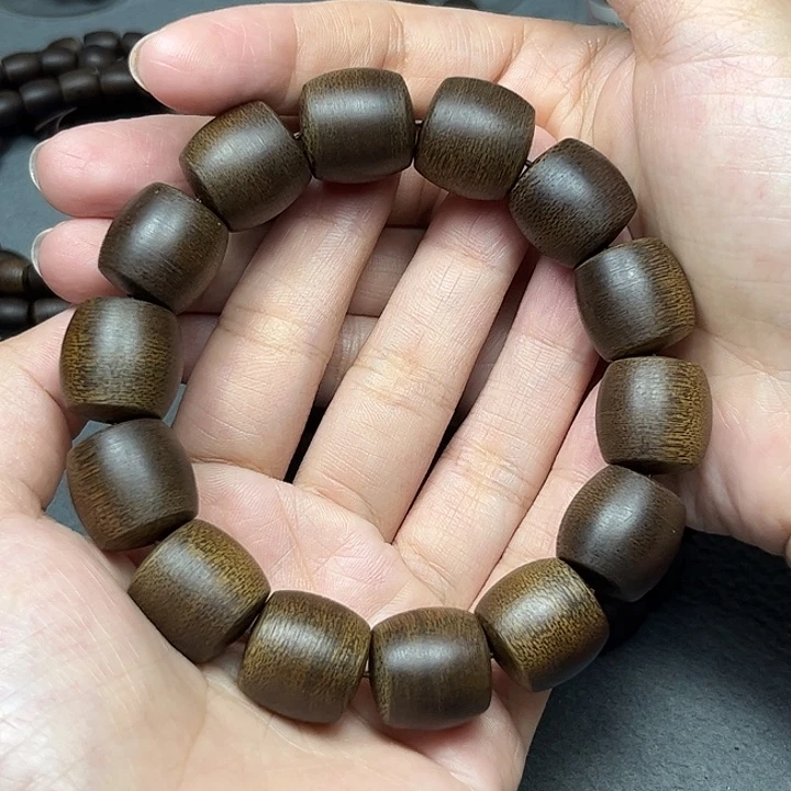 沉香沉香碎屑白棋玉化1.6