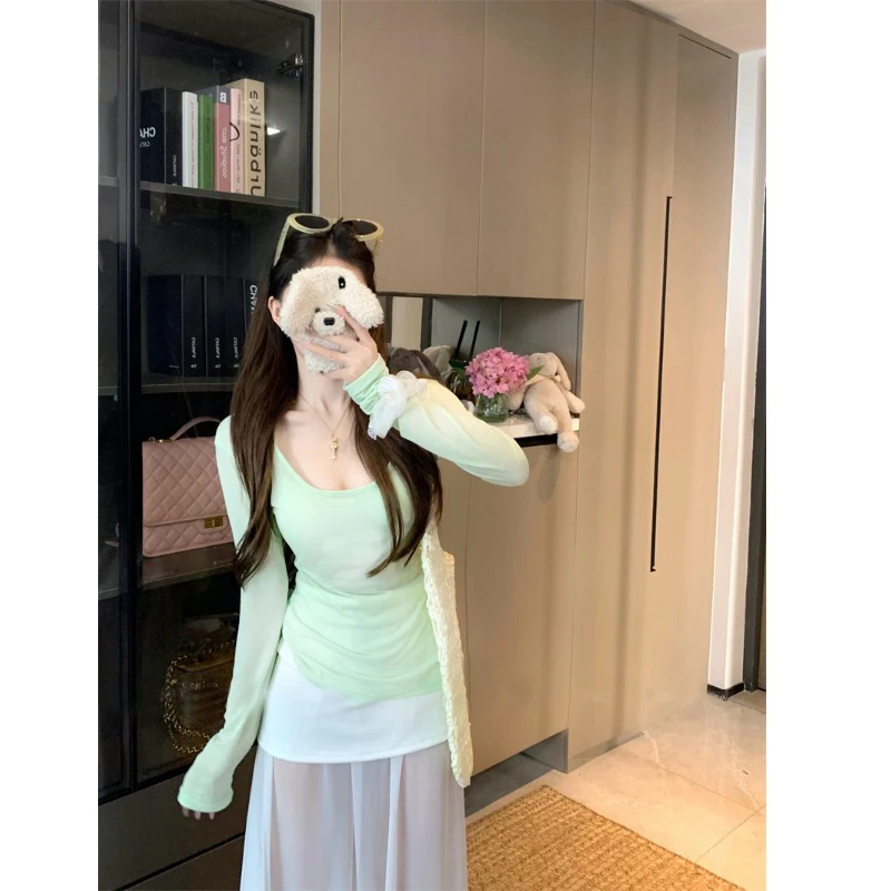 熠治度假风微透小清新穿搭早春款新款套装防晒长袖上衣半身裙子