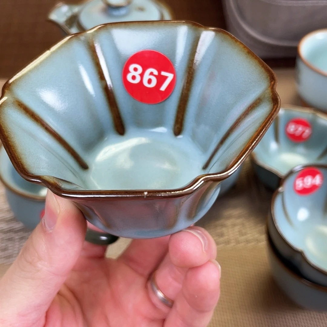 瓷片。。。。。。。。。。。。。。。。。