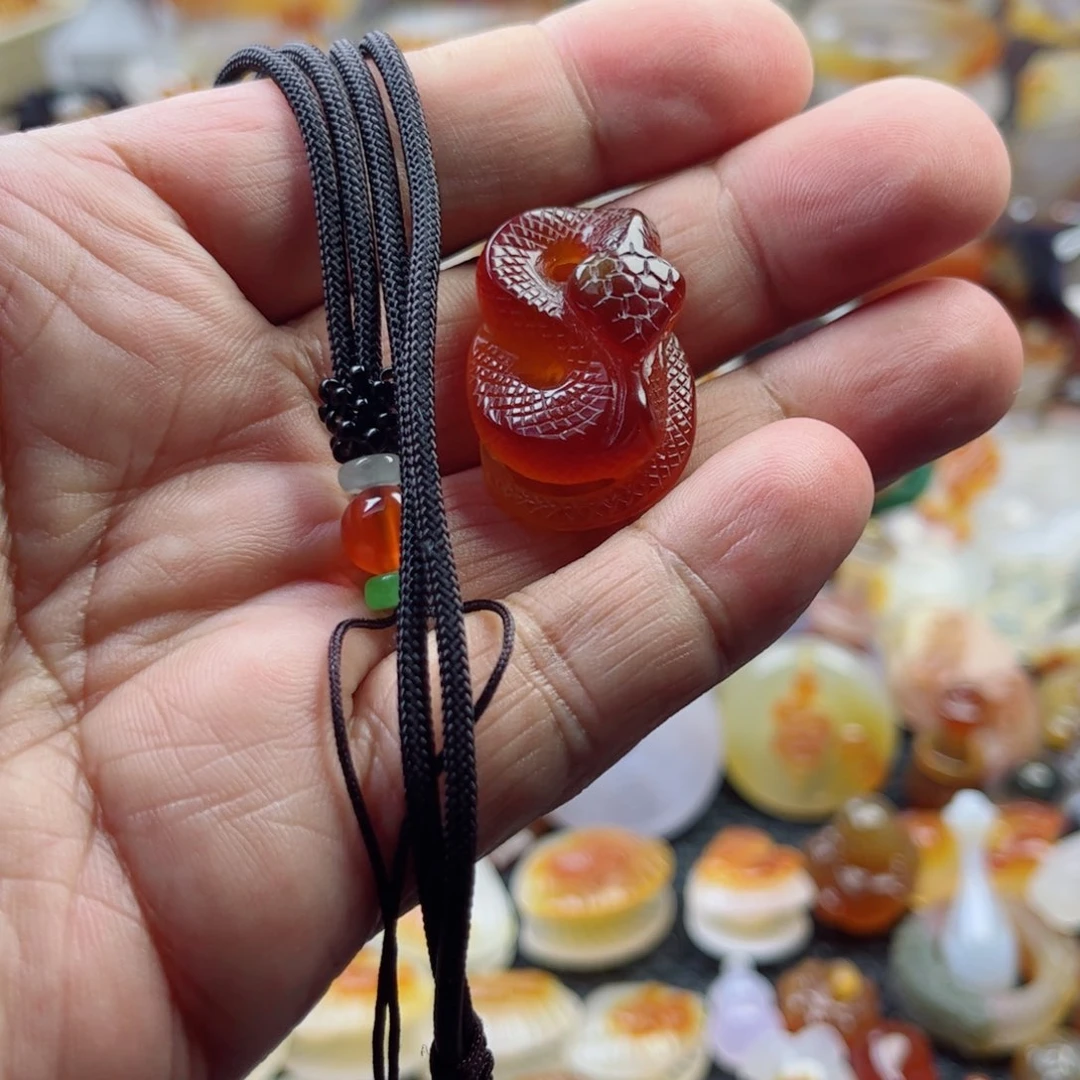 玛瑙/玉髓颈饰未镶嵌黄*娟