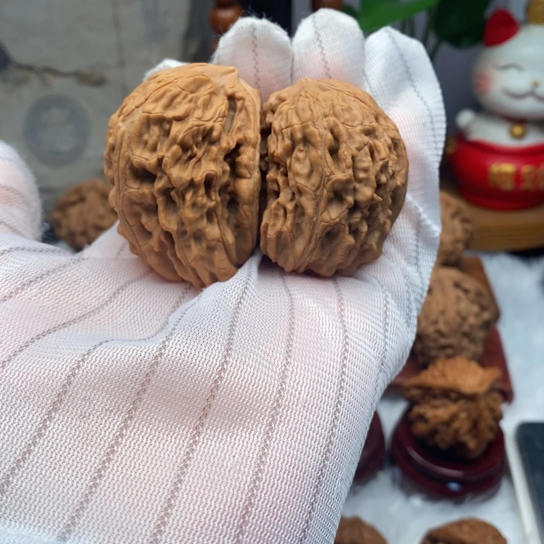 文玩核桃吊坠华坤龙半壁江山