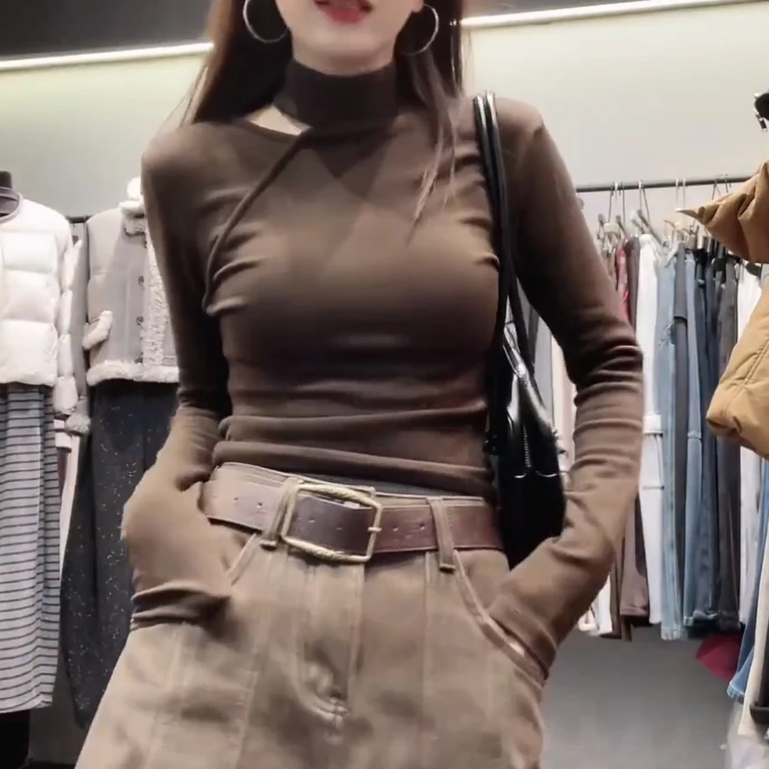 【单肩镂空】磨毛显瘦修身气质时尚设计感长袖T恤秋冬新款咖色上衣