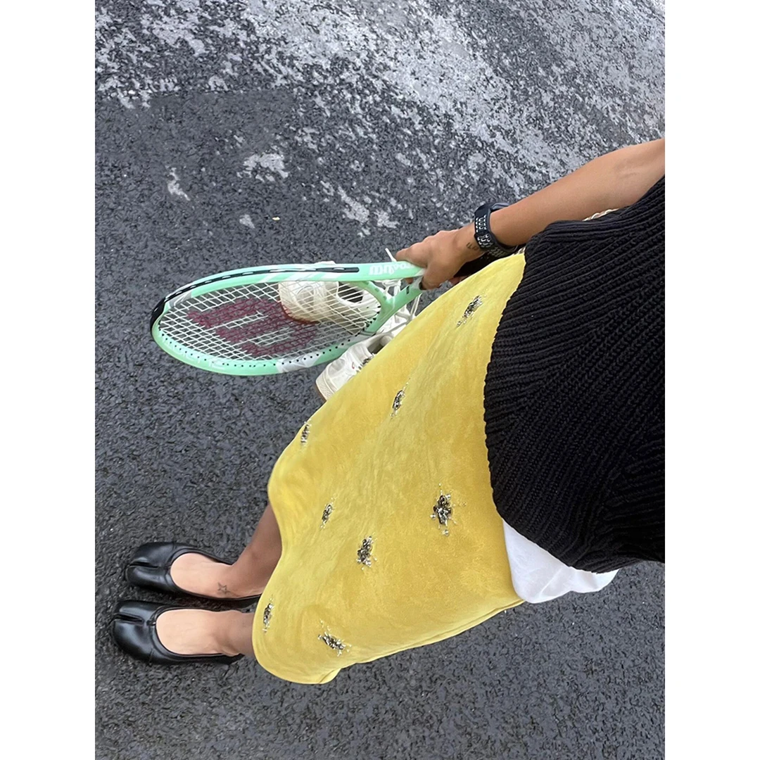 2025秋季小个子梨形身材高腰显瘦a字裙独特漂亮超好看黄色半身裙