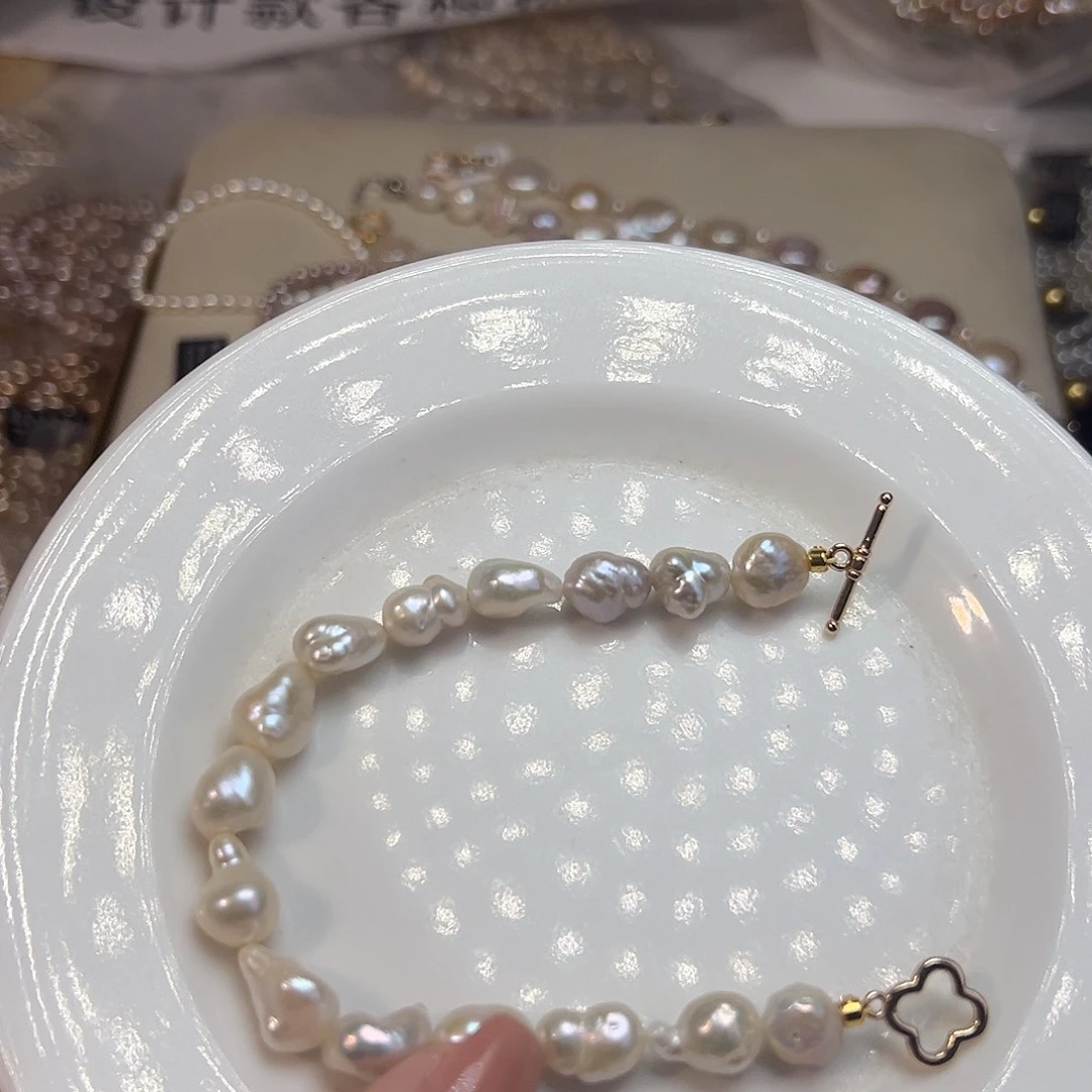 用***5淡水珍珠银S925镶嵌天然淡水珍珠设计款