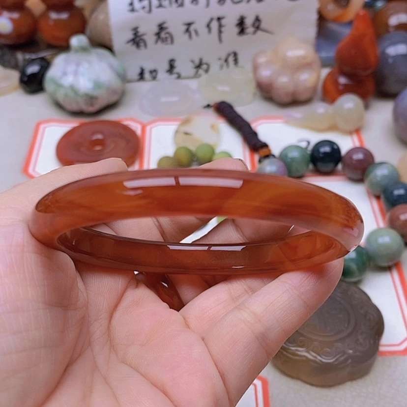 【闪购商品】未镶嵌玛瑙/玉髓珠宝半成品水**青