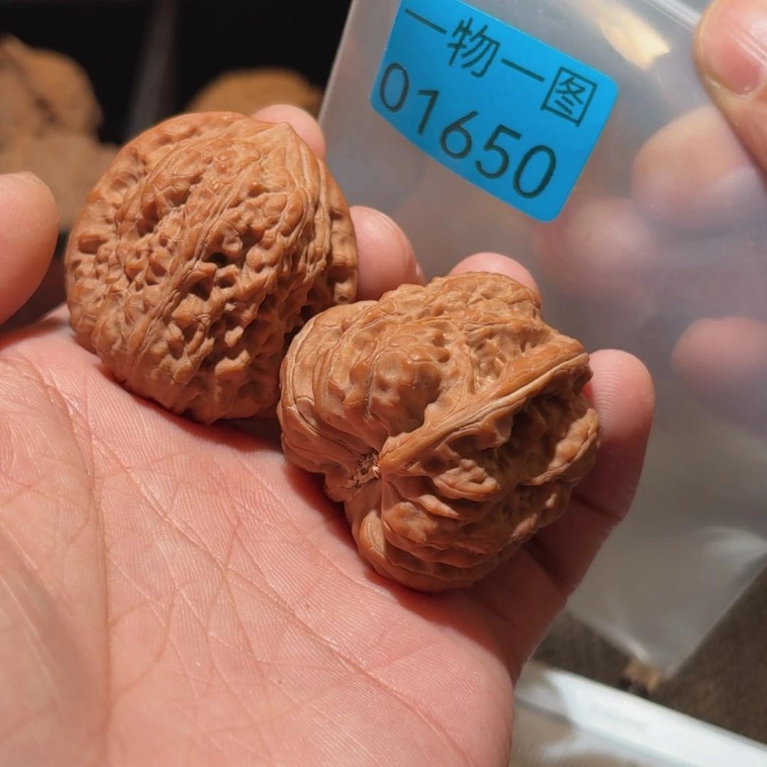 把件文玩核桃奥迪