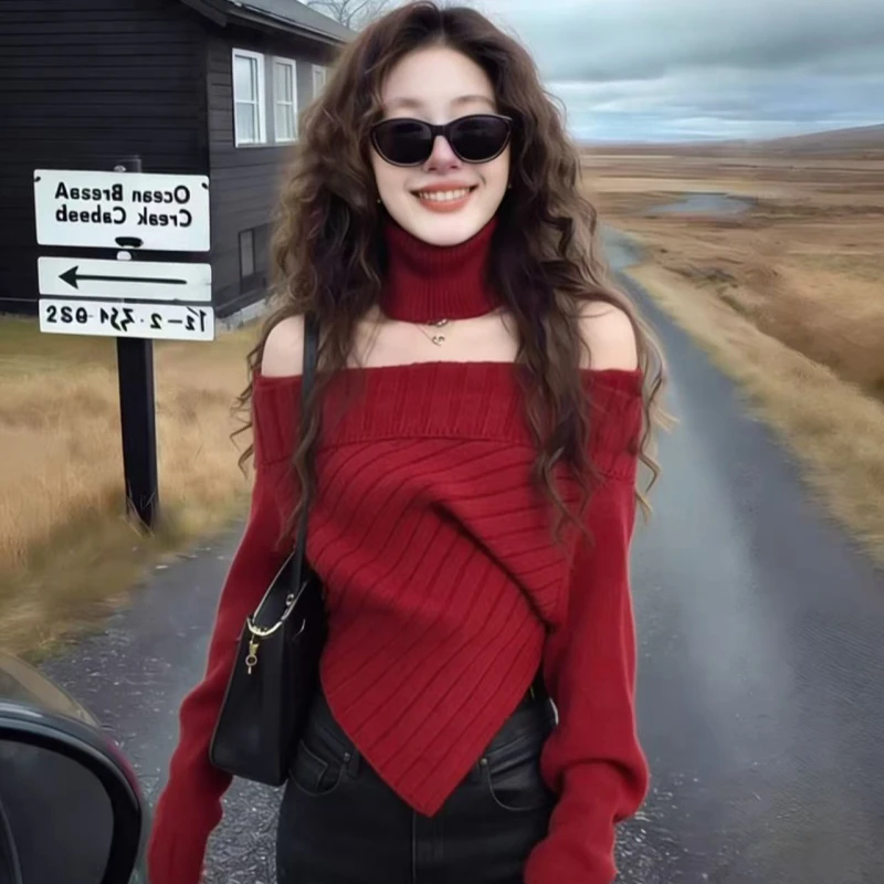 本命年年会穿搭一字肩针织衫短款不规则红色秋新年红色露肩针织衫