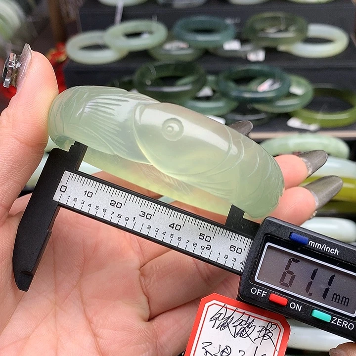 蛇纹石玉手镯未镶嵌568