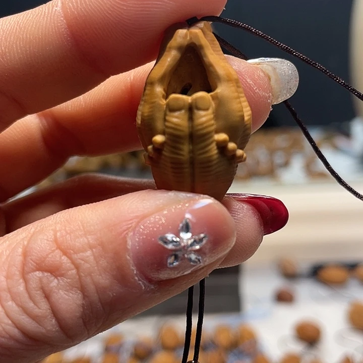 橄榄核吊坠橄榄核