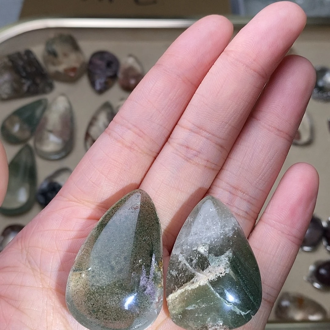 未镶嵌颈饰水晶水晶