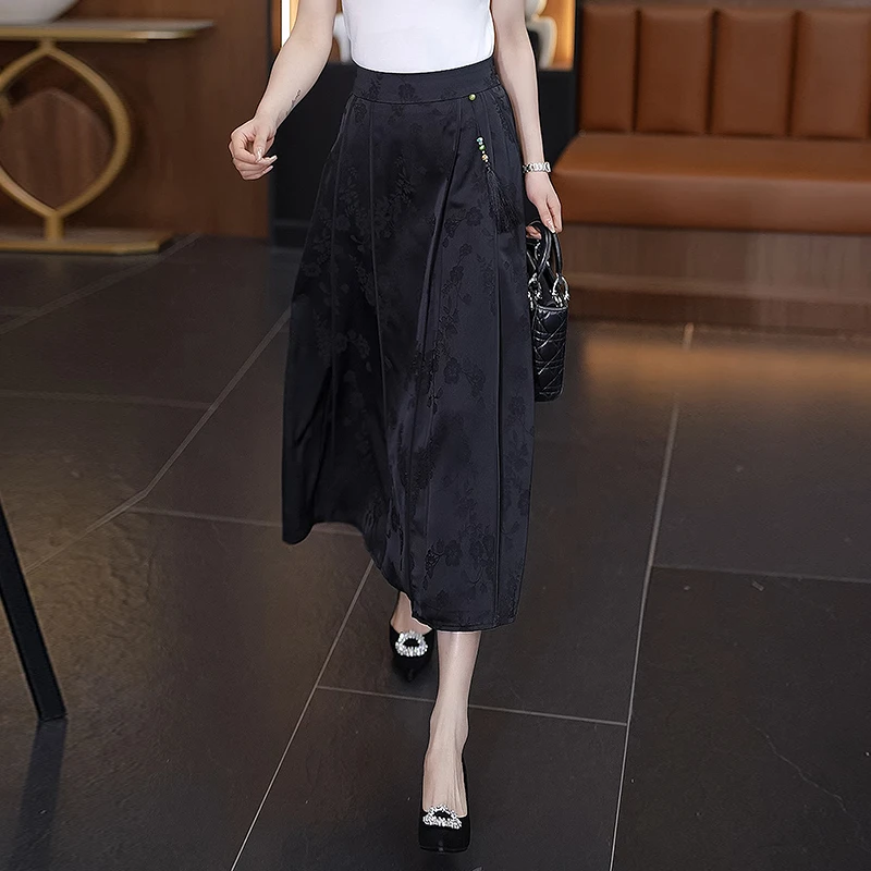 拉夏贝尔新中式提花半身裙女2025新款高腰国风复古a字马面裙子潮