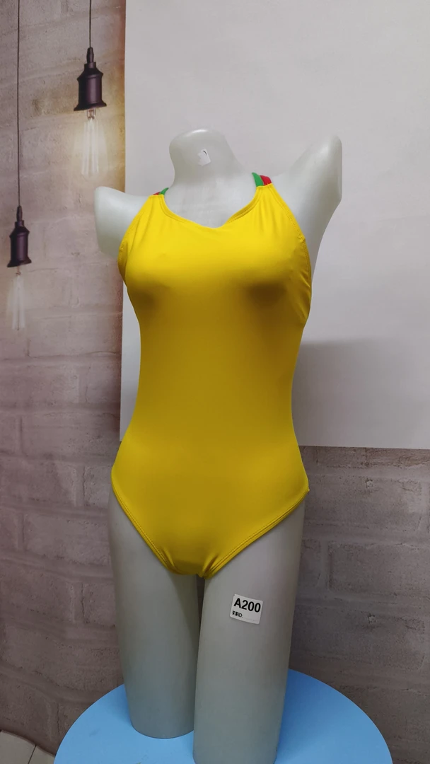 晟睿新品/纯色细带三角修身显瘦竞速款连体泳衣