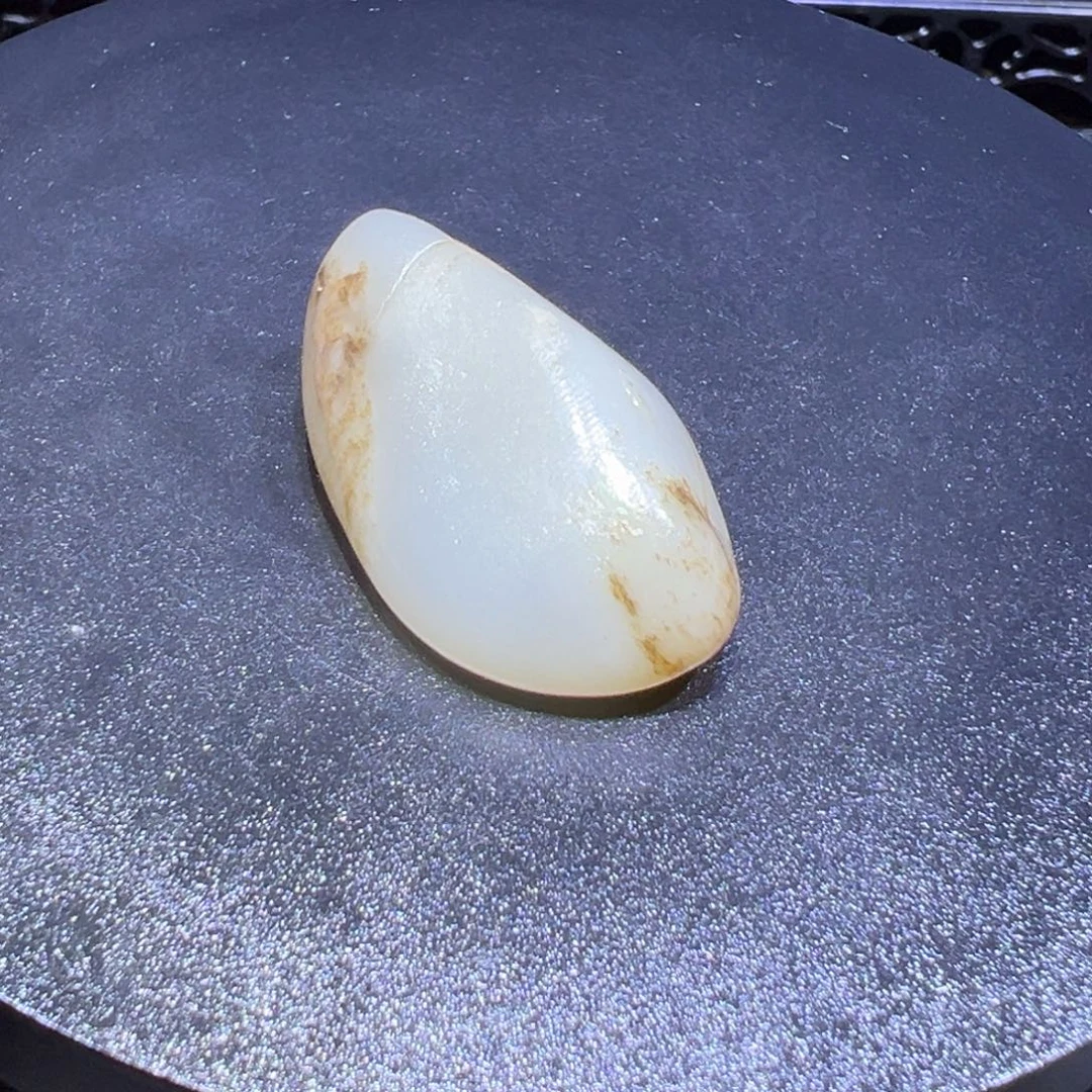 和田玉（子料）未镶嵌颈饰21克-105