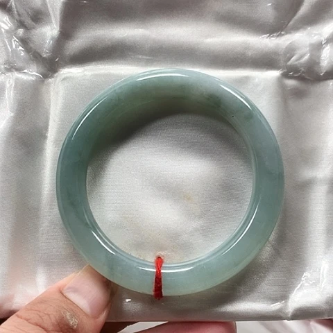 翡翠未镶嵌手镯缅甸翡翠手镯圈口53