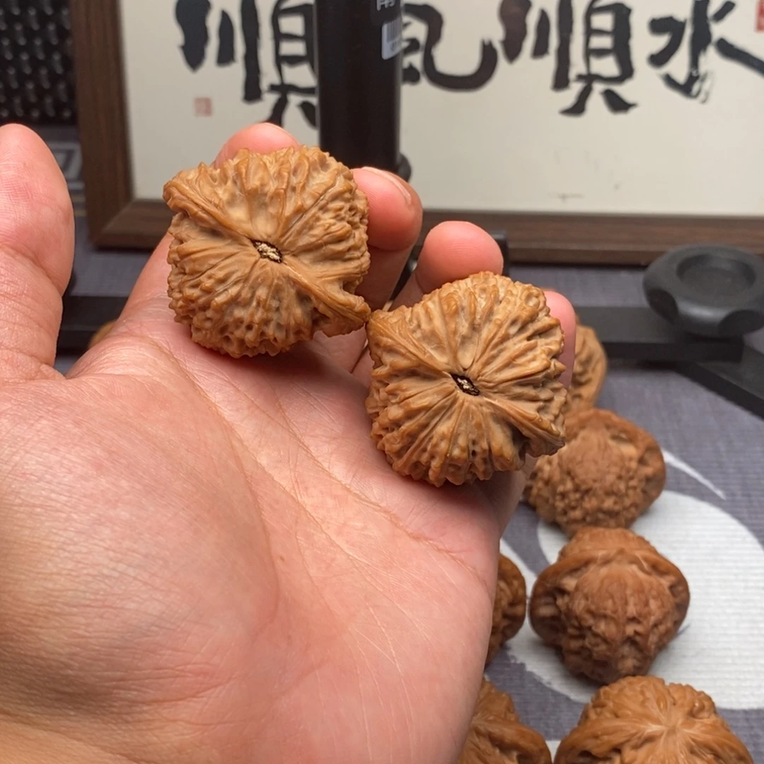 把件文玩核桃顶级44.5尺球疆