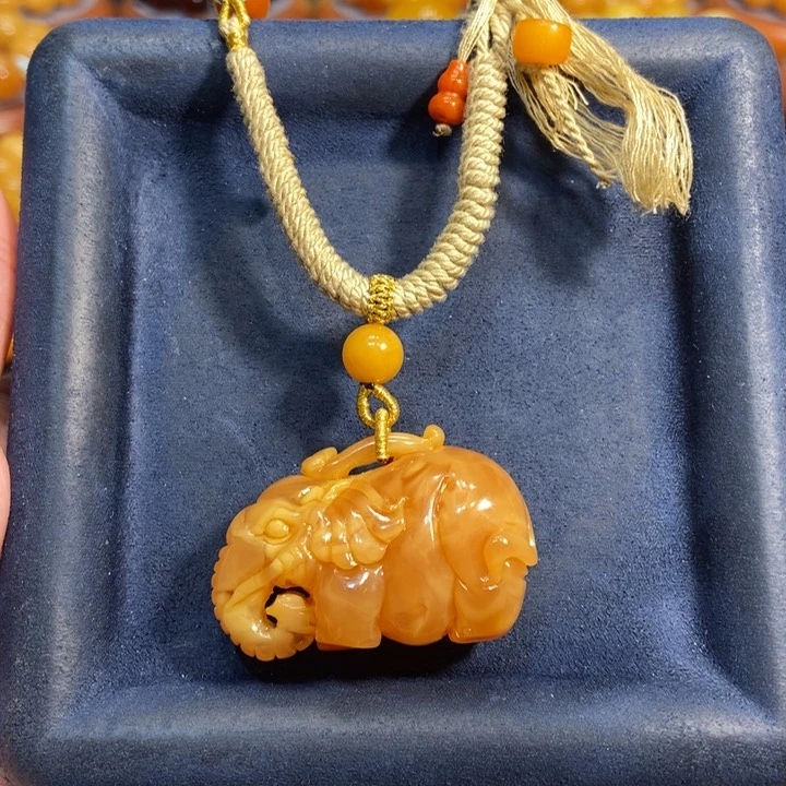 蜜蜡颈饰未镶嵌蜜蜡