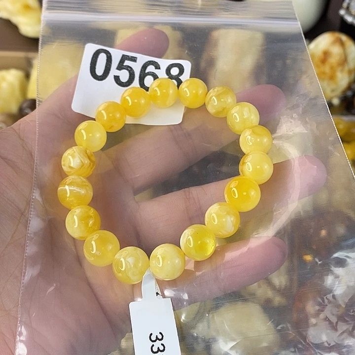 蜜蜡未镶嵌珠宝奇石