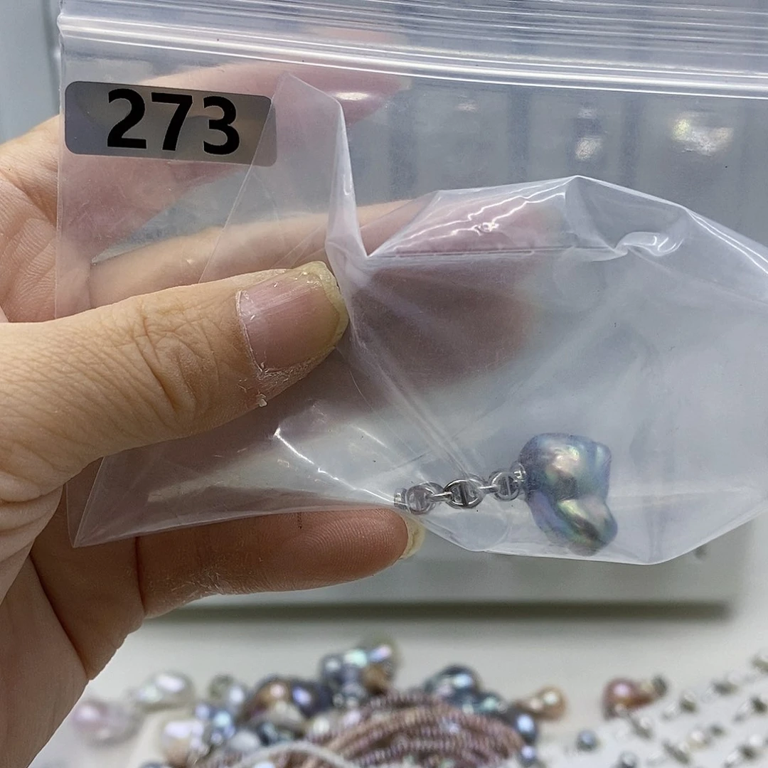 颈饰合金淡水珍珠