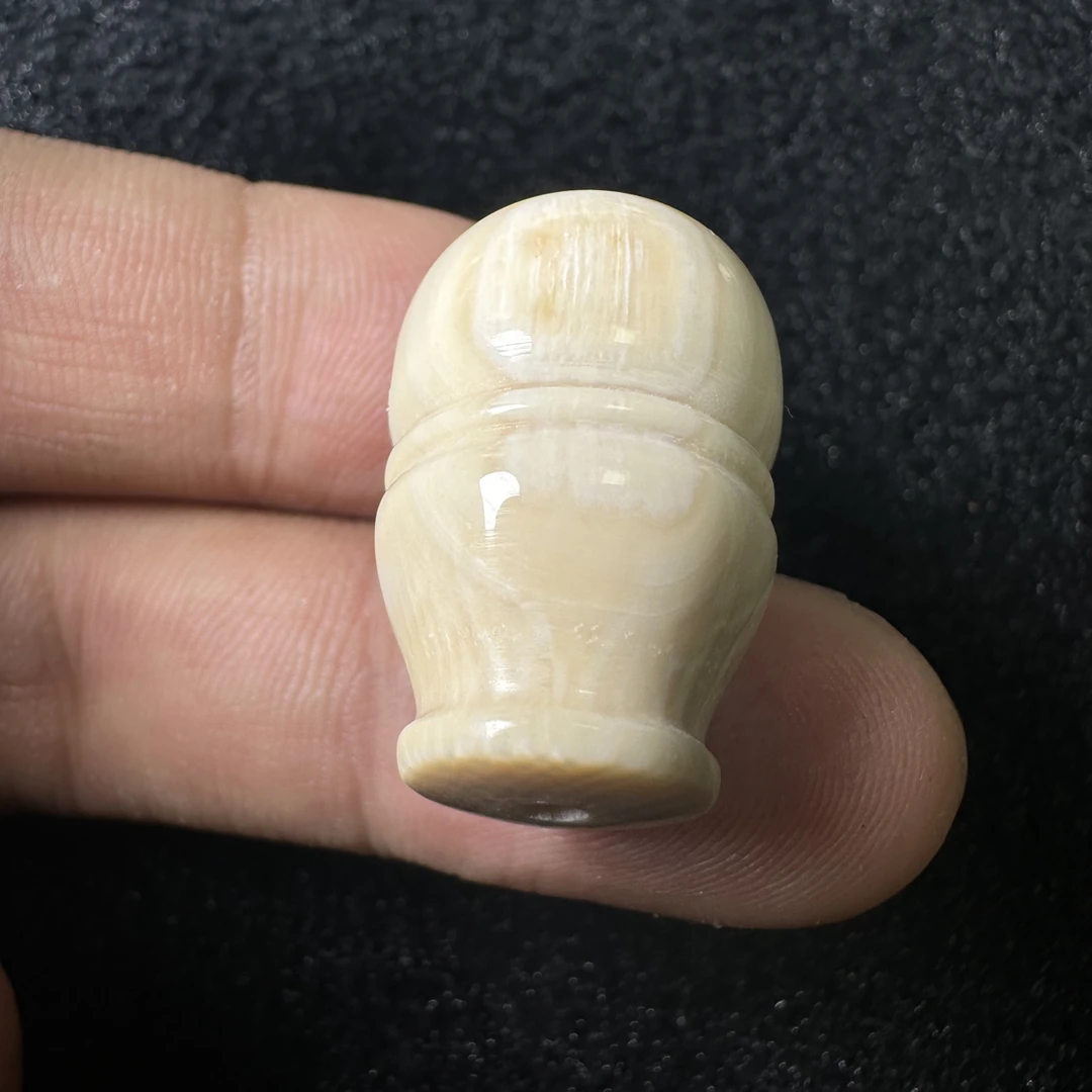 F352猛犸象牙对孔15.6*26.5mm奶嘴三通冰料果冻料