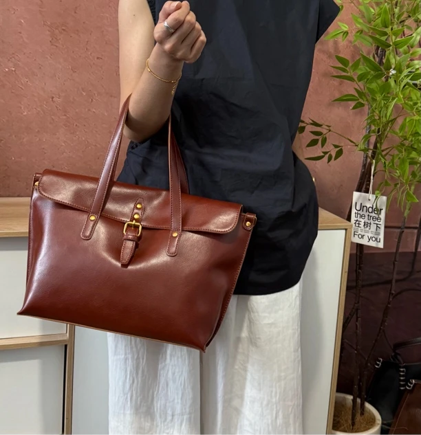 欧美斜跨斜挎包牛皮包休闲通勤纯色商务单肩手提71661