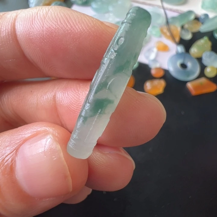 定制翡翠未镶嵌九眼天珠