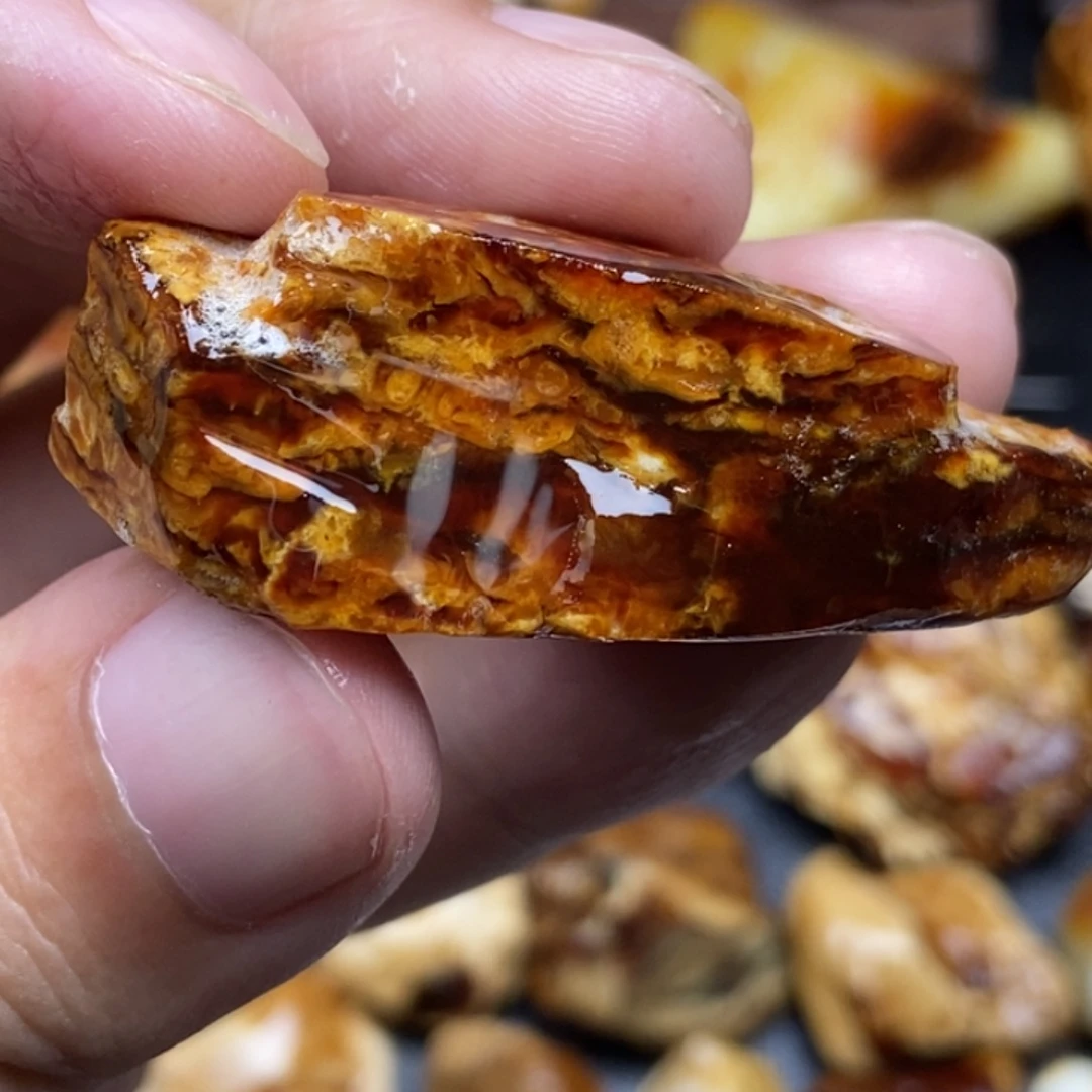 定制琥珀未镶嵌定制琥珀