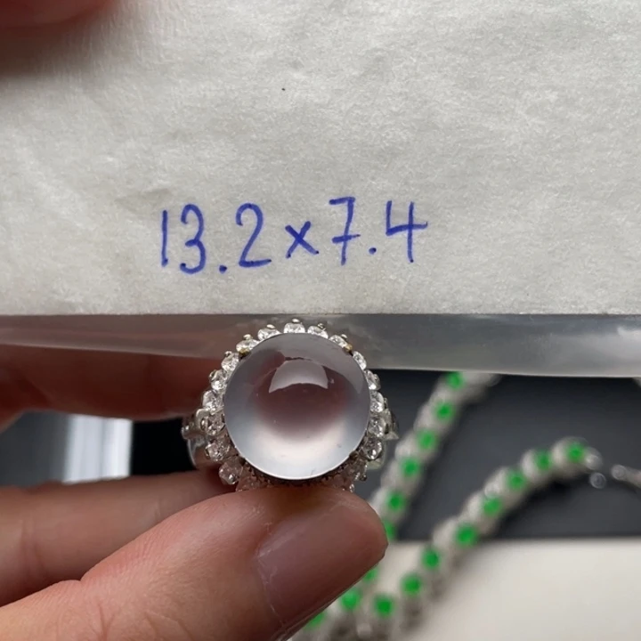 定制翡翠未镶嵌高冰蛋面