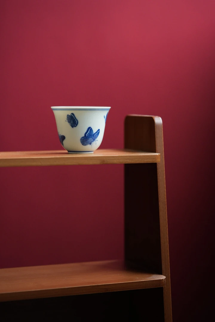 妙色汽窑仿古蝴蝶金钟杯