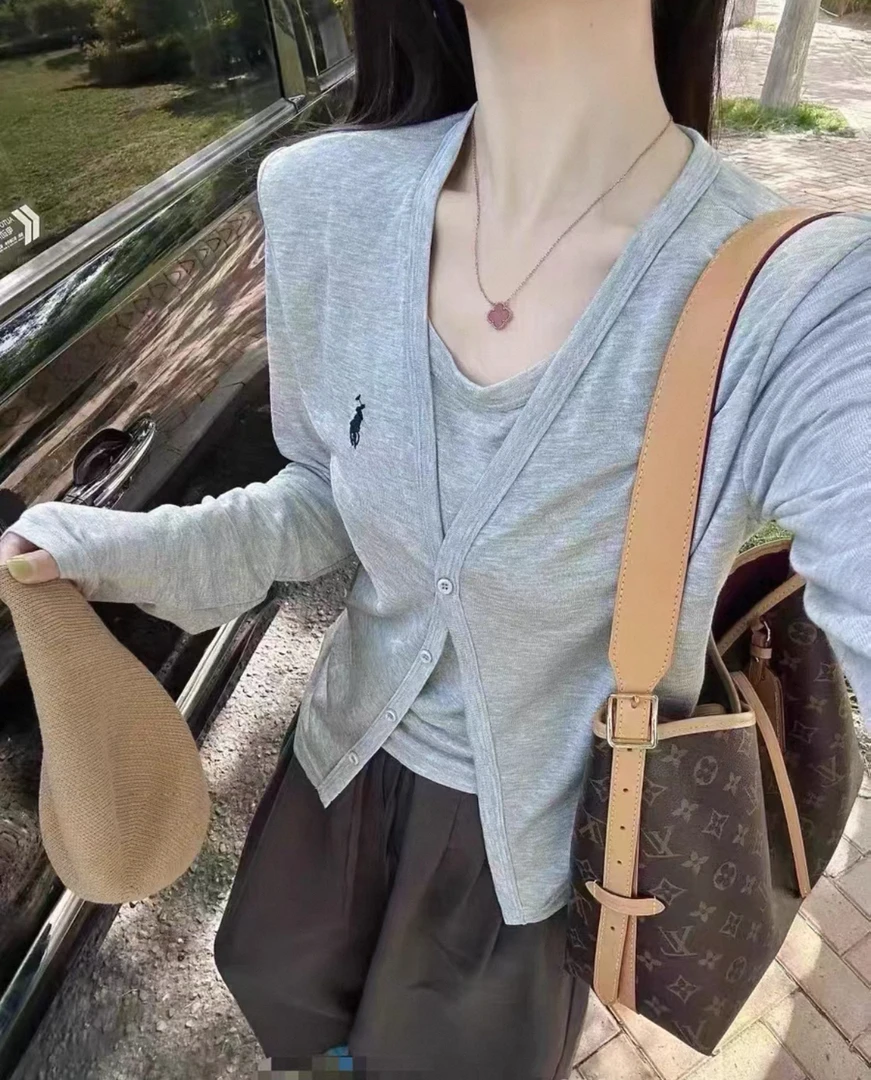 08227 衣长56 简约时尚休闲女两件套