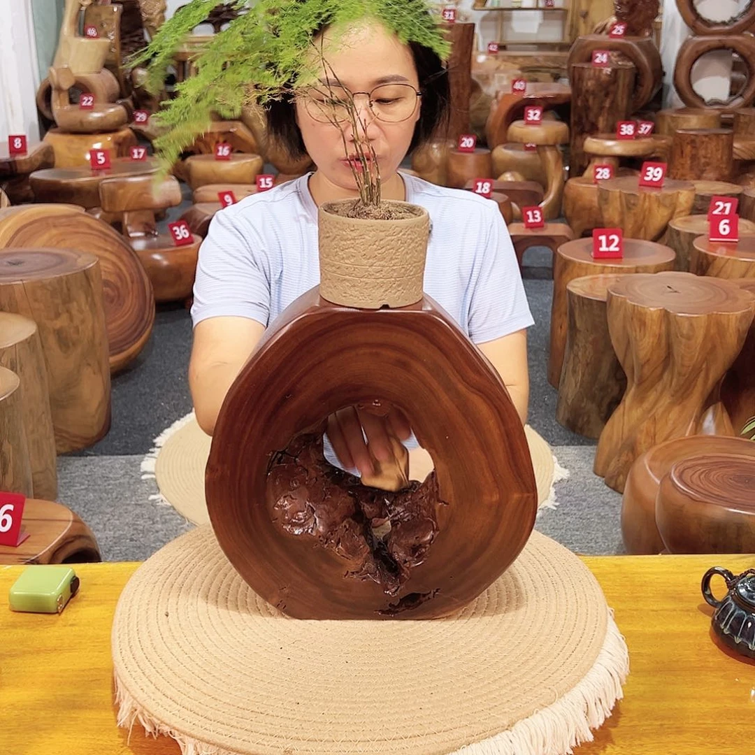 10号香樟木尺寸：27-9-28cm