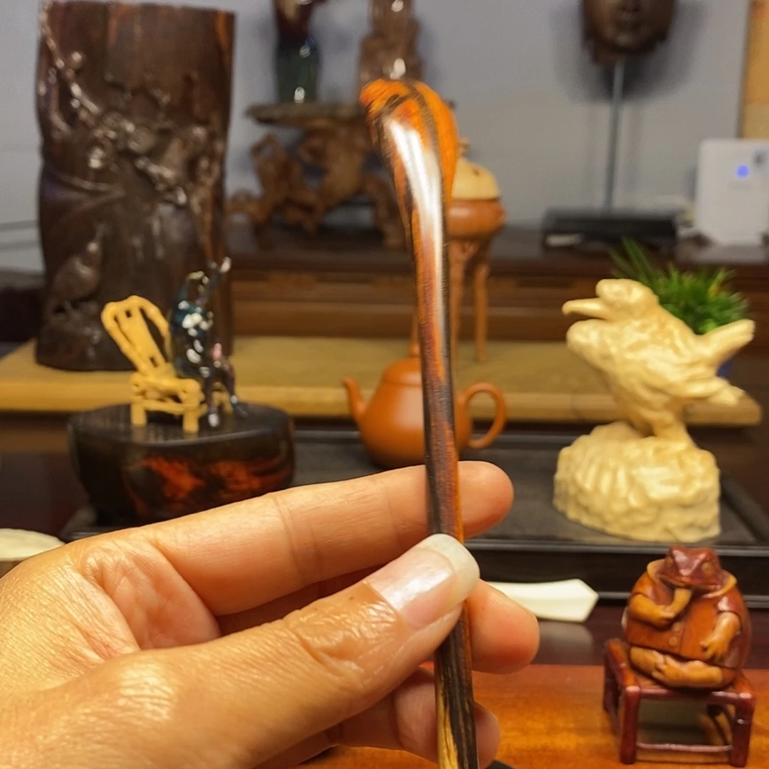 浩***丰交趾黄檀（大红酸枝）